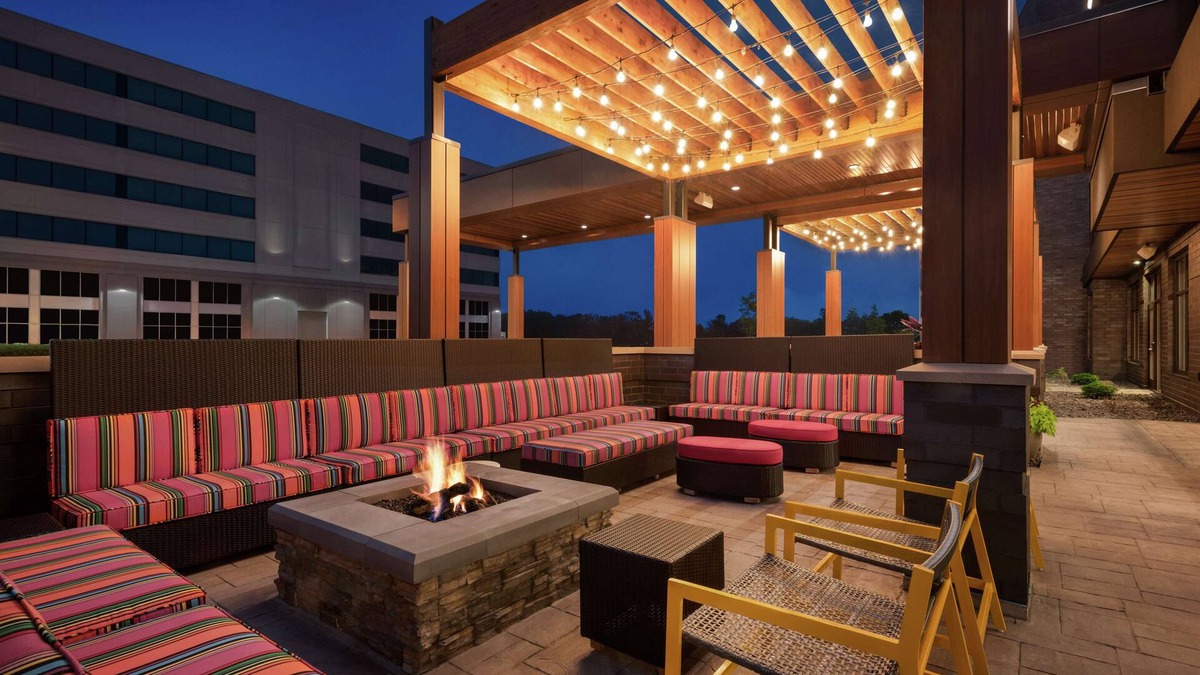 Madison Hotel | Home2 Suites by Hilton Madison Central Alliant Energy Center