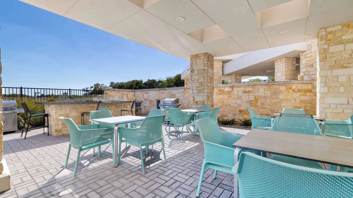 Plano Hotel | Home2 Suites by Hilton Plano Richardson
