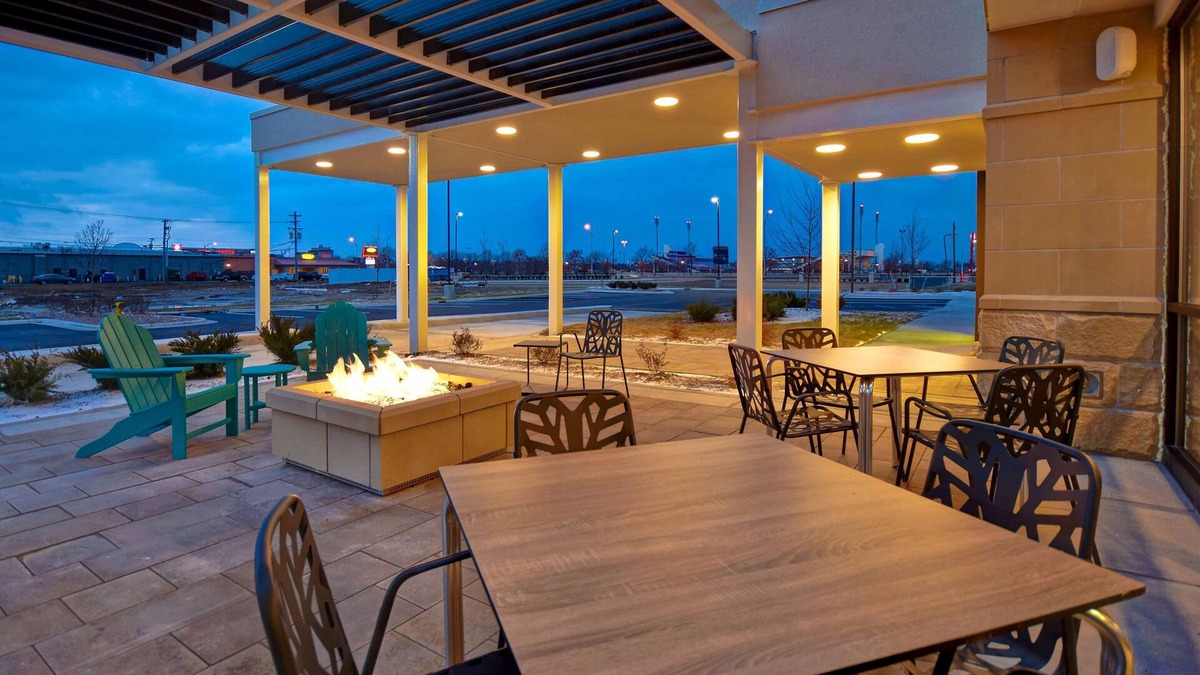 Bowling Green Hotel | Home2 Suites by Hilton Bowling Green