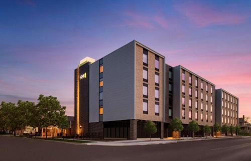 Des Moines Hotel | Home2 Suites by Hilton Des Moines at Drake University