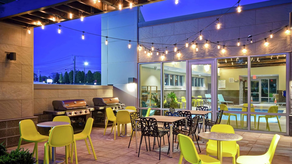 Walpole Hotel | Home2 Suites by Hilton Walpole Foxboro
