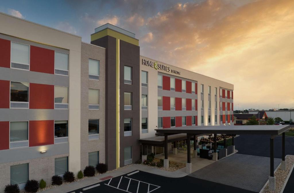 Troy Hotel | Home2 Suites Troy, OH