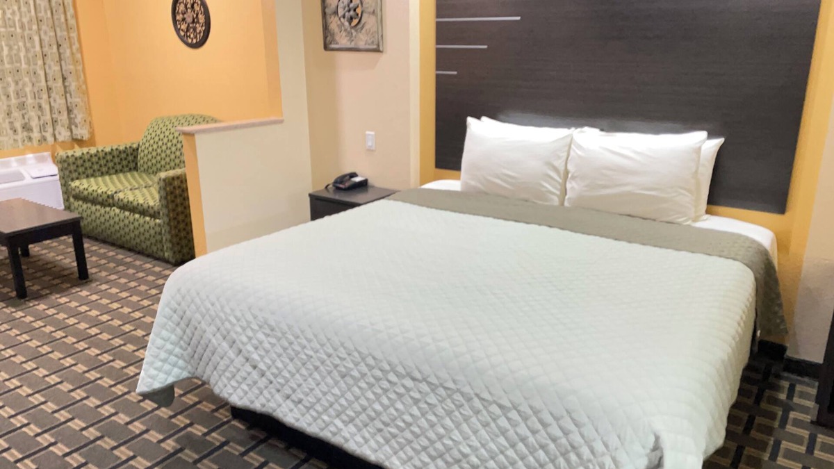 West Memphis Hotel | Homegate Inn and Suites