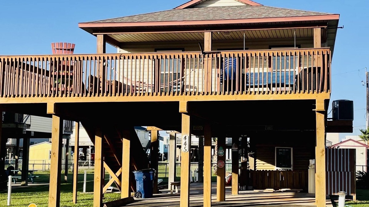 Surfside Beach House | Homelike beach house