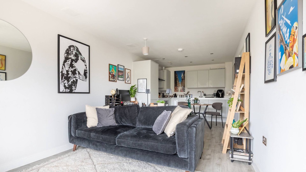 Bristol Floating Harbour Apartment | Homely 1BD Flat Close to Waterfront, Bristol