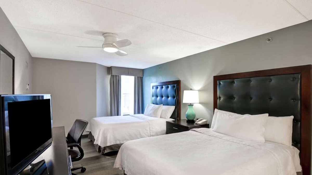 Lexington Hotel | Homely Suites Near the University of Kentucky & Airport, Free Parking