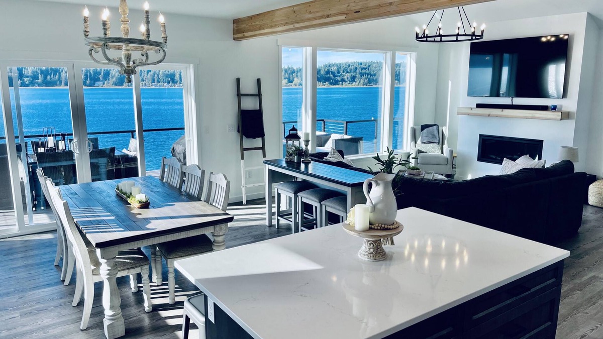 Belfair House | Homeport- Luxury Waterfront Home w/Hot Tub and Game Room