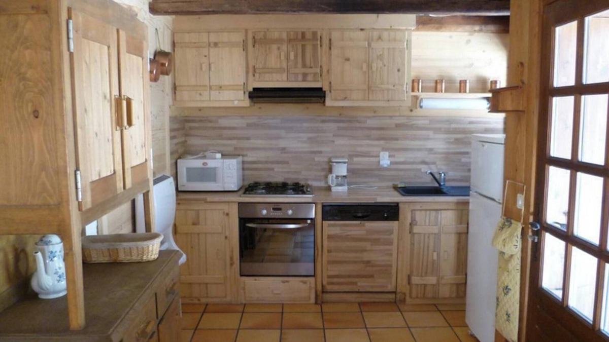 Notre-Dame-de-Bellecombe House | Homerez - House in Notre-Dame-de-Bellecombe.
