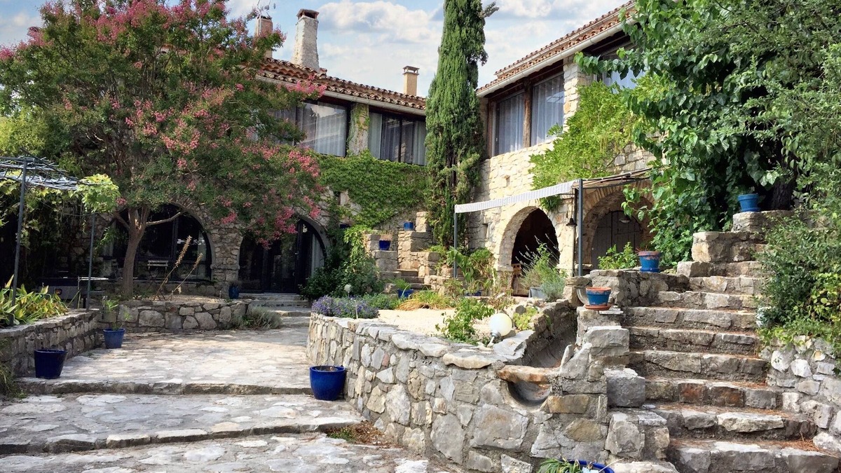Saint-Andre-de-Cruzieres House | Homerez - House in Saint-André