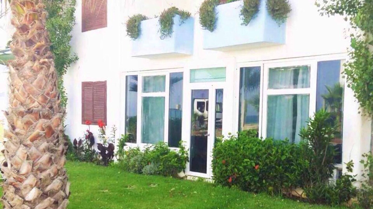 Restinga Smir Apartment | Homerez - 10 m away from the beach! Apartement for 8 ppl. with terrace at Fnideq