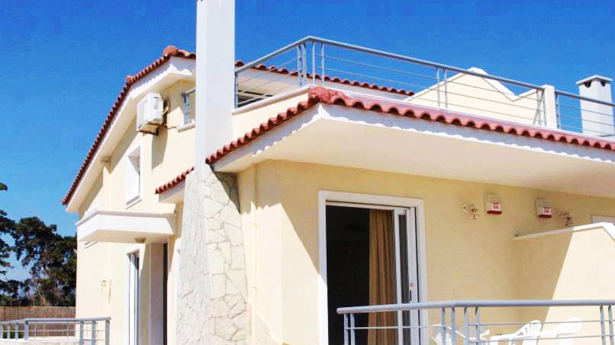 Velon Apartment | Homerez - 100 m away from the beach! Appartement for 6 ppl. with jacuzzi