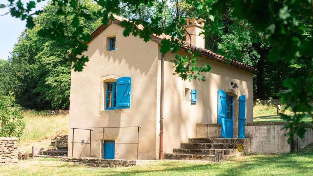 Cons-la-Grandville House | Homerez - Amazing house for 2 ppl. with terrace at Cons-la-Grandville