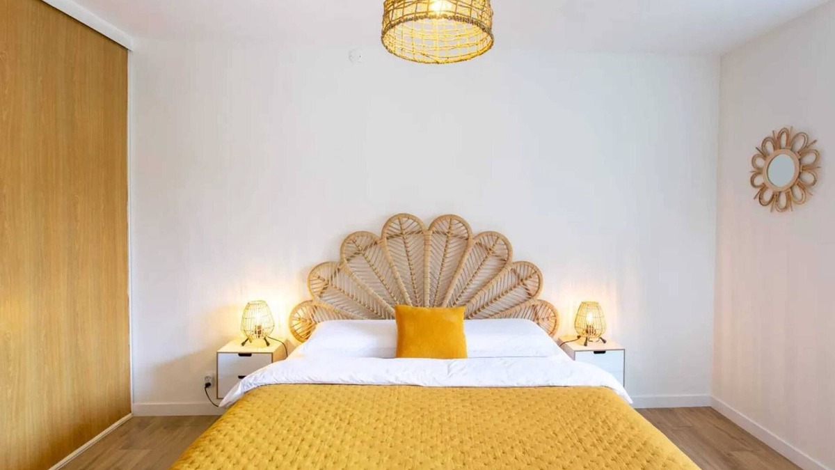 Amiens Apartment | Homerez - Amiens Apartment with Parking