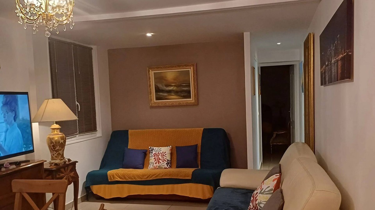 Paray-Vieille-Poste Apartment | Homerez - Apartment in Paray, terrace
