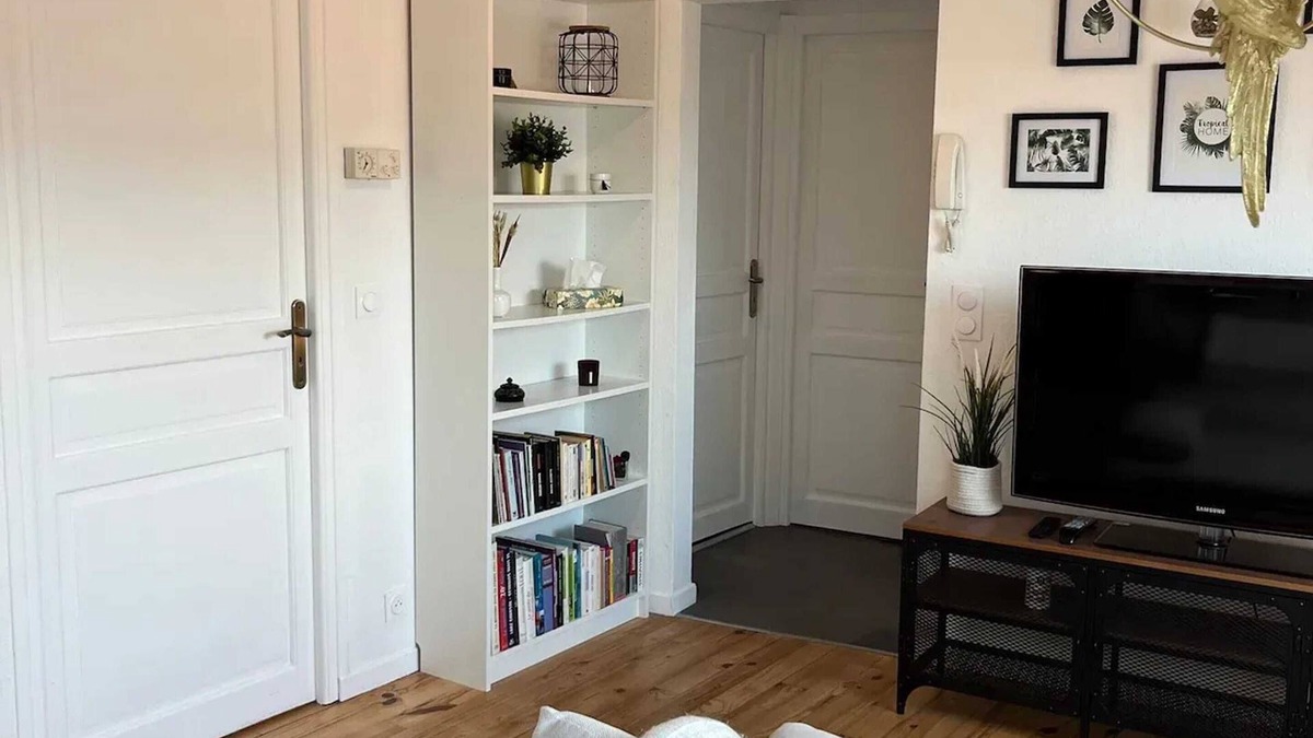 Montigny-les-Metz Apartment | Homerez - Apartment Montigny-lès-Metz