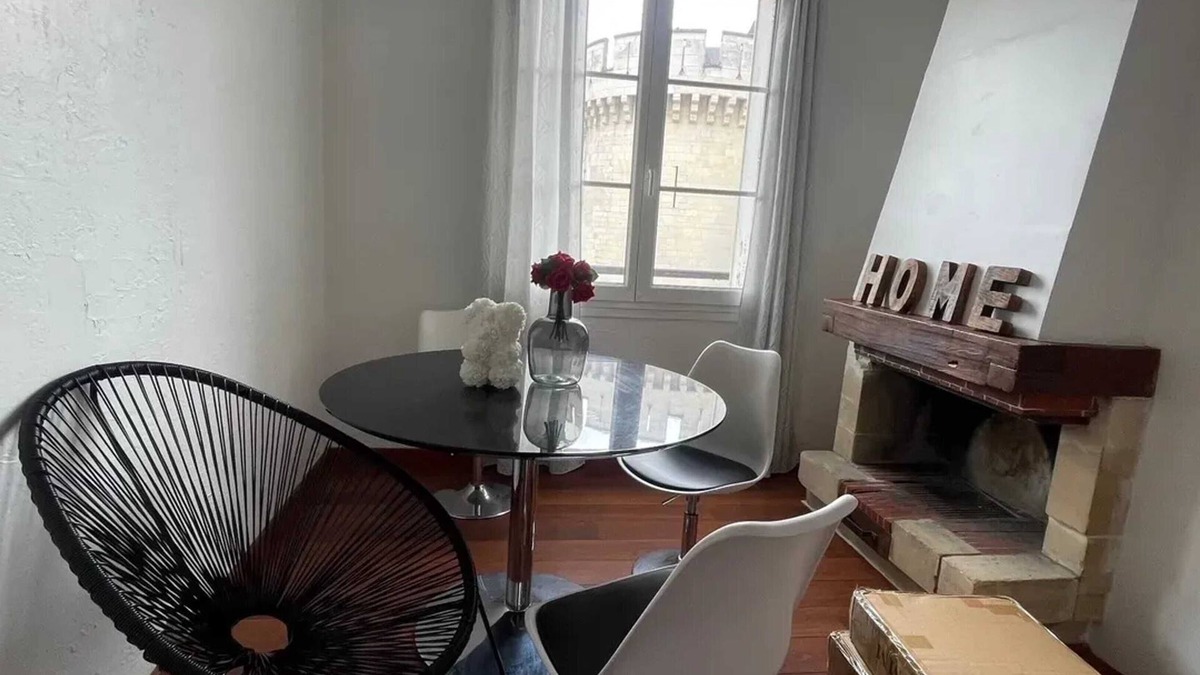 Vaugueux Apartment | Homerez - Apartment Caen historic centre