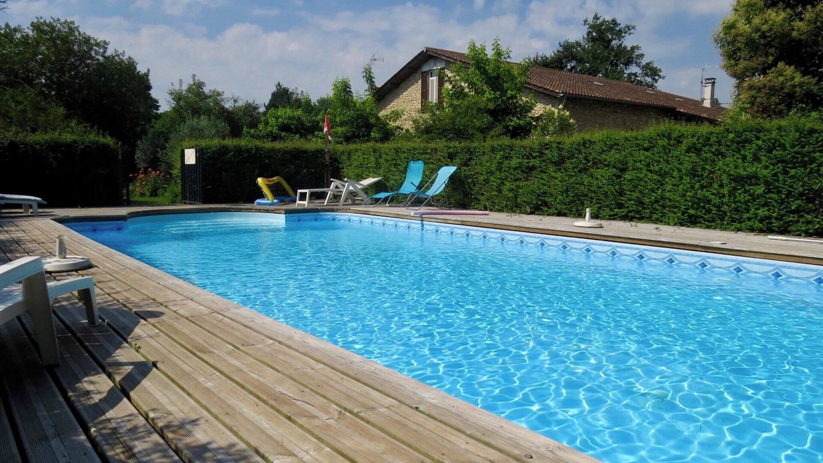 Blaignac Apartment | Homerez - Apartment in Blaignac