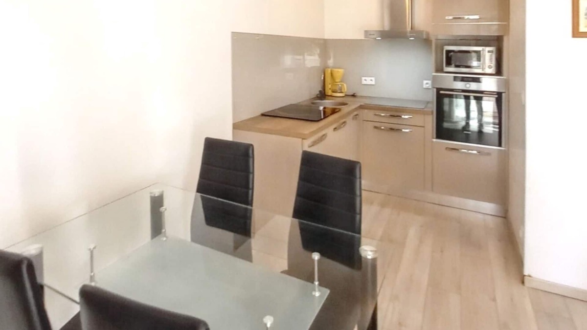 Chambery Apartment | Homerez - Apartment in Chambéry