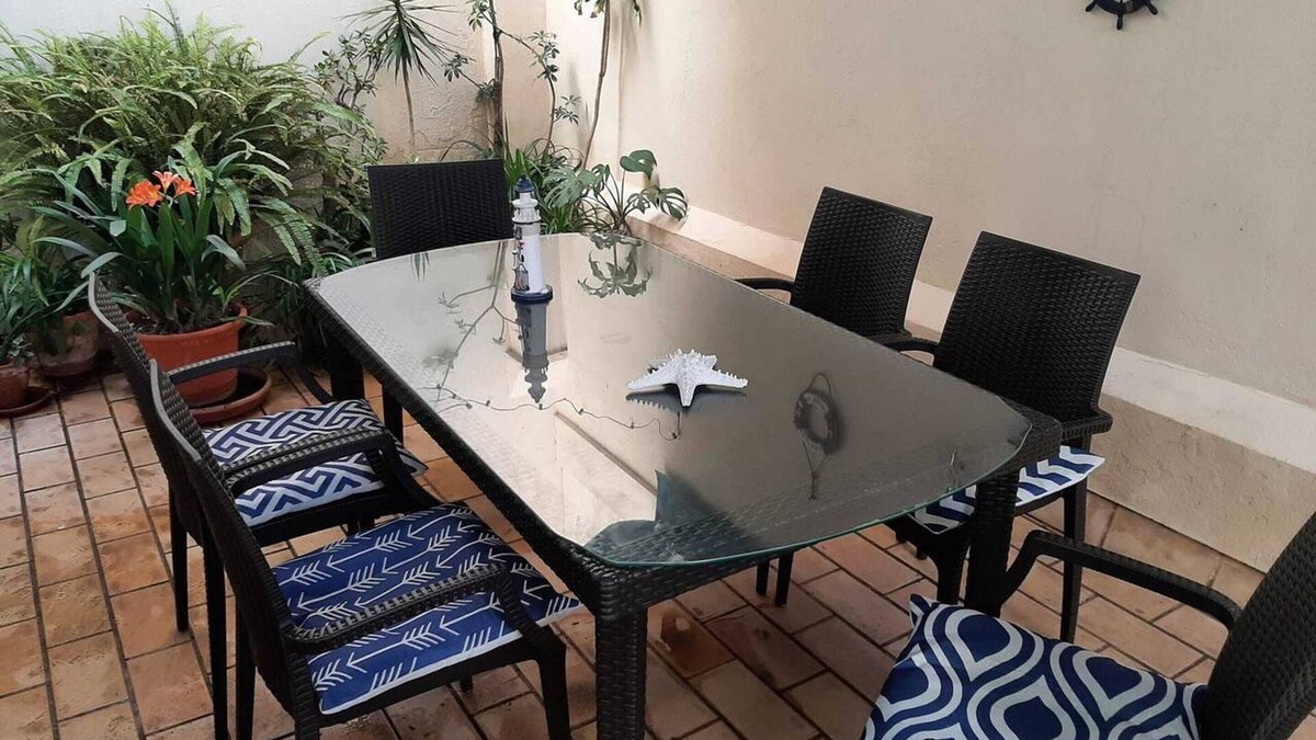 Cadiz Apartment | Homerez - Apartment in Cadiz, near the beach