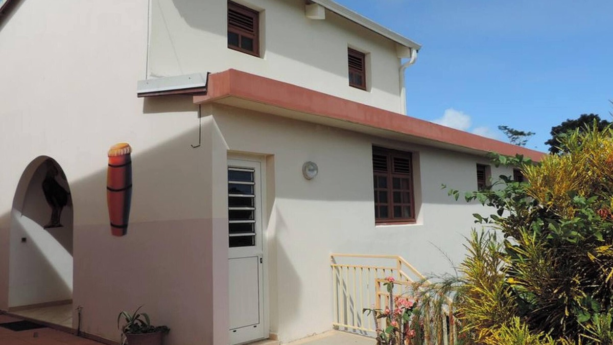 Le Robert Apartment | Homerez - Apartment in Le Robert