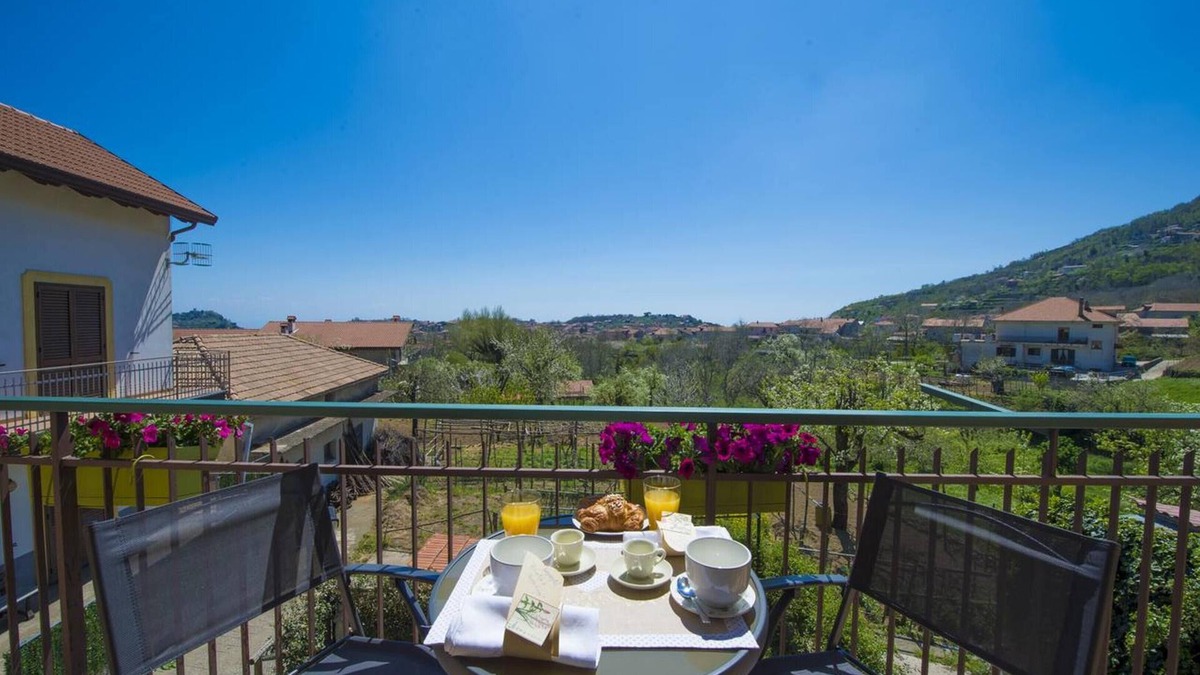 Agerola Apartment | Homerez - Apartment in Pianillo