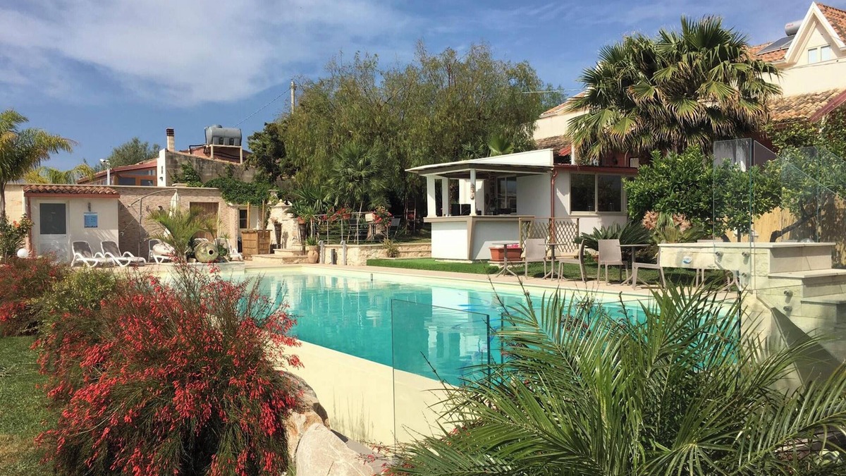 Pozzallo Apartment | Homerez - Apartment in Pozzallo