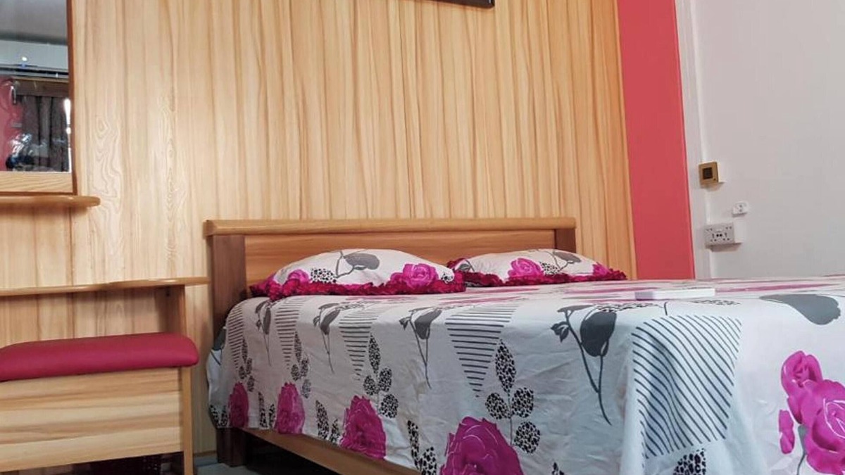 Souillac Apartment | Homerez - Apartment in Souillac