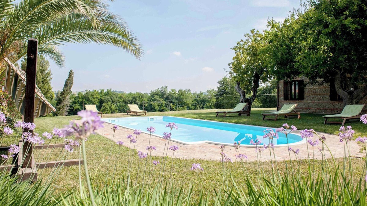 Castelbellino Apartment | Homerez - Apartment in Castelbellino