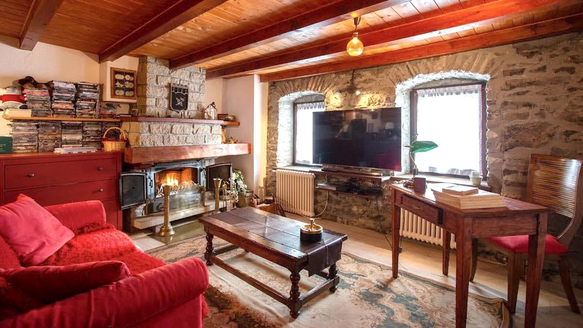 Saint-Nicolas Apartment | Homerez - Appartement 15 km away from the slopes for 2 ppl. at Saint Nicolas