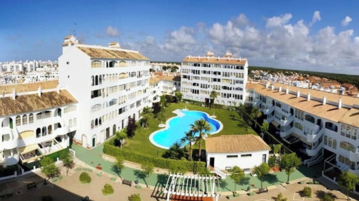 El Portil Apartment | Homerez - Apt. El Portil, pool.