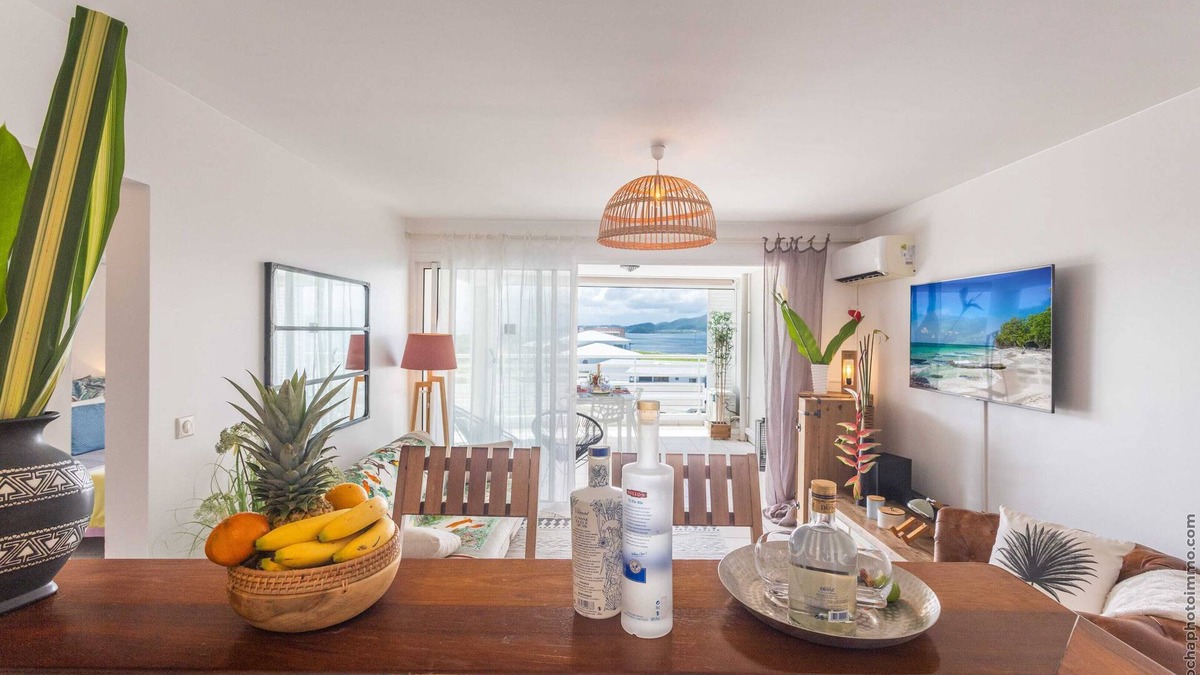 Fort-de-France Apartment | Homerez - Apt. Fort-de-France sea view