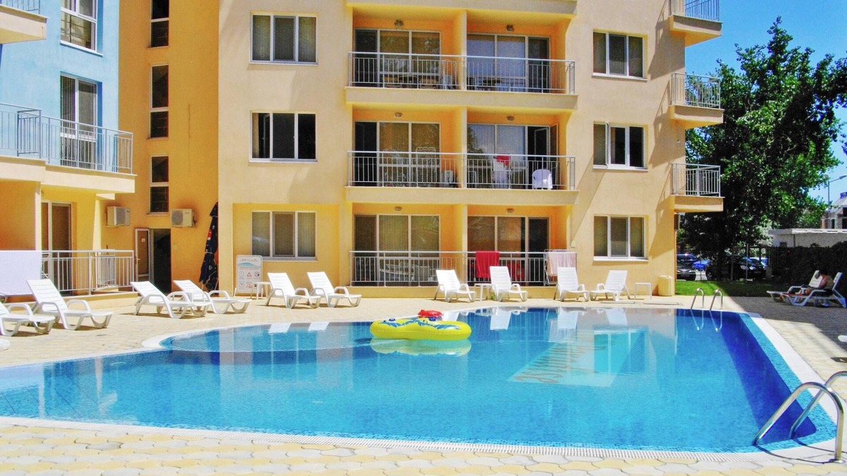 Sunny Beach Apartment | Homerez - Apt. in Slantchev Briag