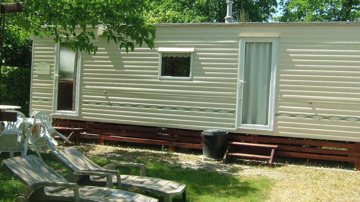 La Cotiniere House | Homerez - Bungalow in Saint-Pierre-d'Oléron