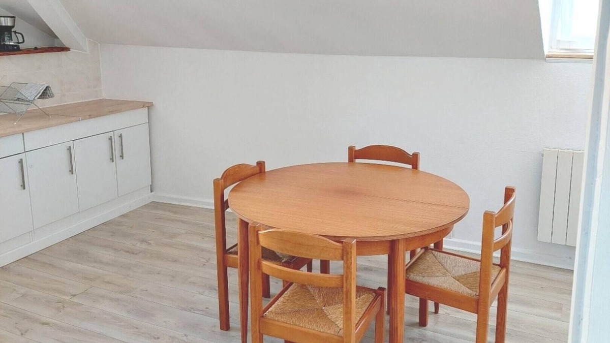 Rosny-sous-Bois Apartment | Homerez - Beautiful appartement for 2 ppl. at Rosny-sous-Bois