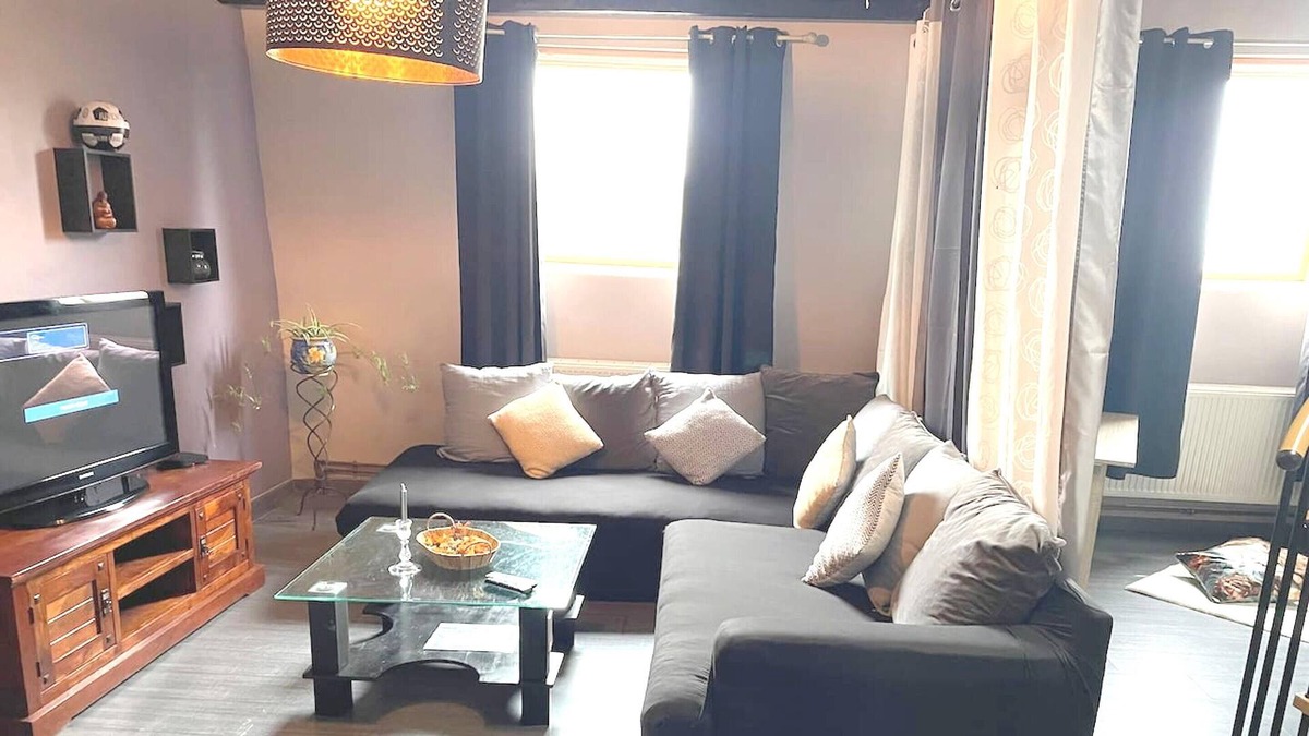 Frameries Apartment | Homerez - Beautiful appartement for 3 ppl. at Frameries