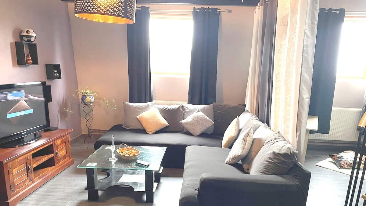 Frameries Apartment | Homerez - Beautiful appartement for 3 ppl. at Frameries