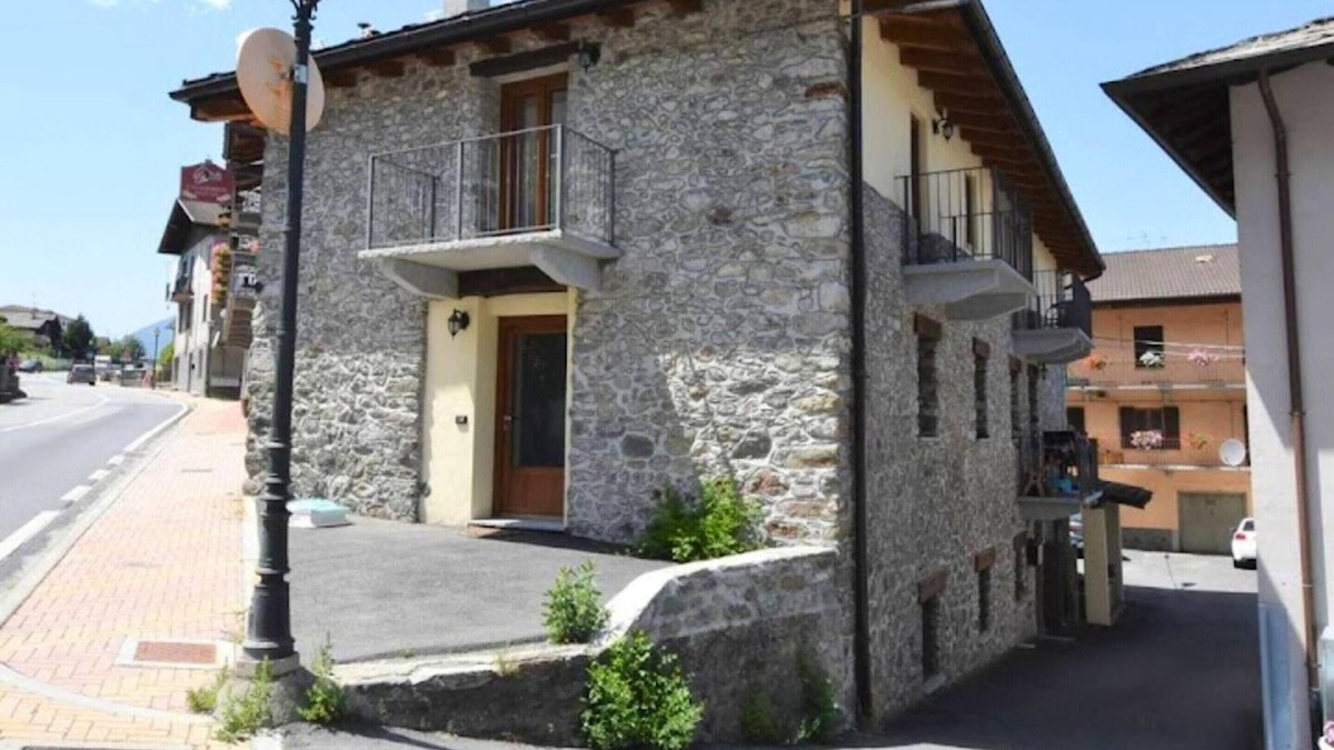 Pollein Apartment | Homerez - Beautiful appartement 10 km away from the slopes for 4 ppl. at Pollein