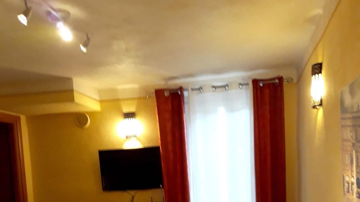 Borgo Venezia Apartment | Homerez - Beautiful appartement for 3 ppl. with terrace at Verona