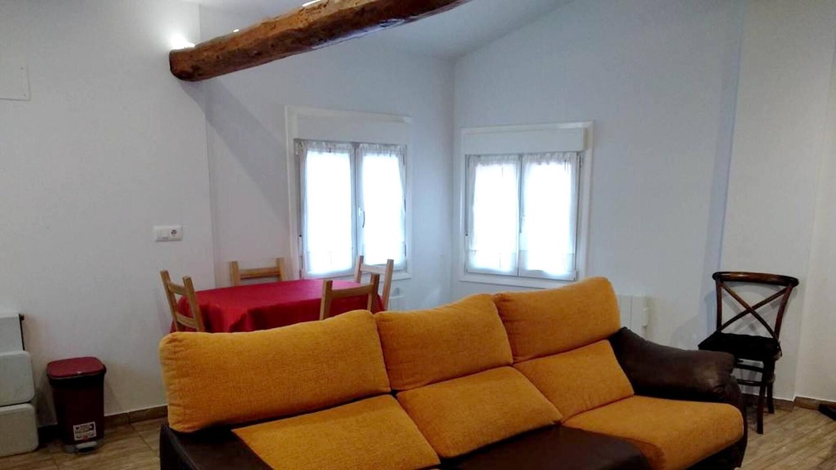 Arnedillo House | Homerez - Beautiful house for 5 ppl. with terrace at Arnedillo