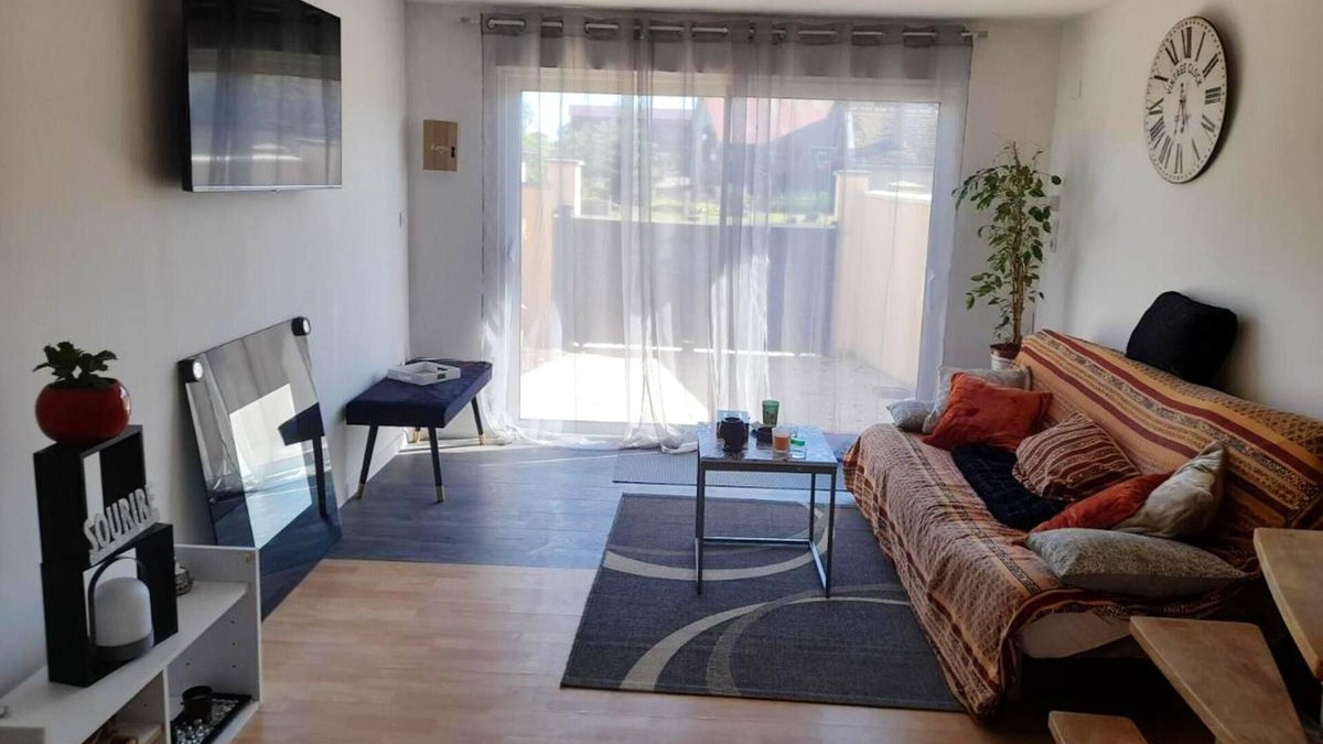 Brevonnes House | Homerez - Beautiful house for 4 ppl. with garden and terrace at Brévonnes