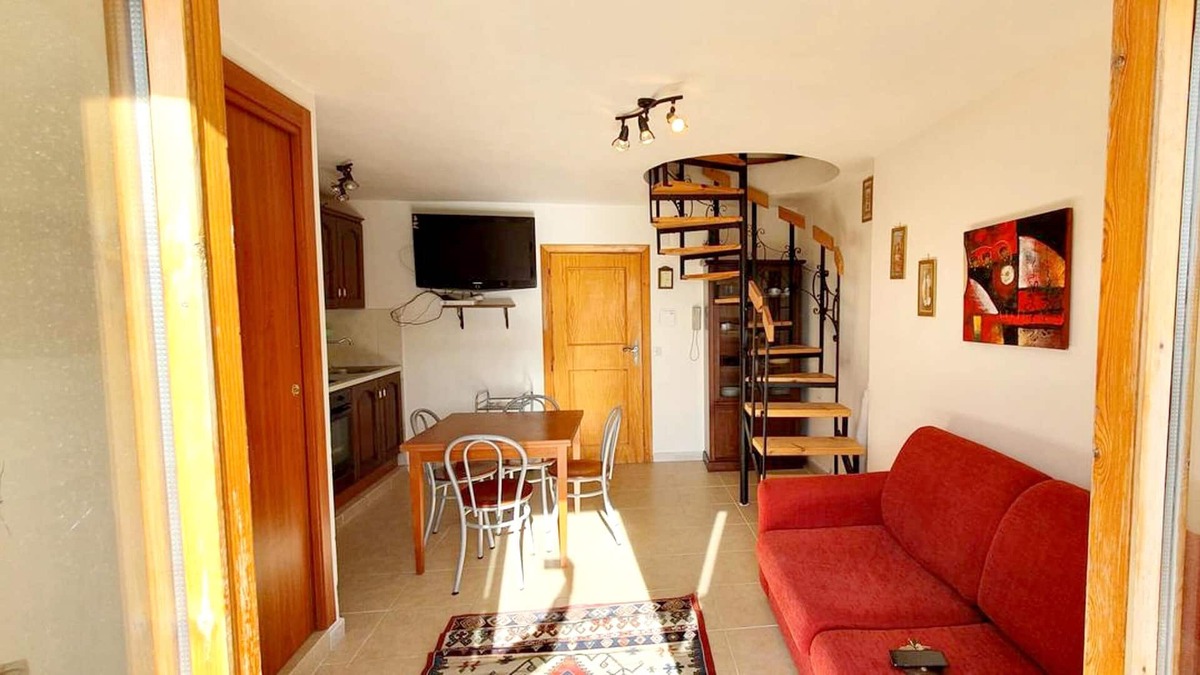 Valle del Sole Apartment | Homerez - Beautiful appartement for 6 ppl. with balcony at Pizzoferrato