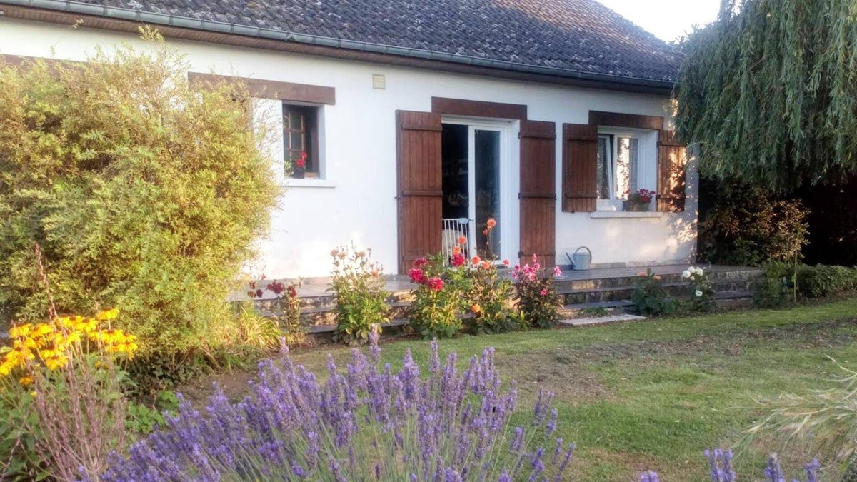 Le Pont-de-Claix Ski Chalet | Homerez - Big chalet for 12 ppl. with swimming-pool and spa at Le Pont-de-Claix