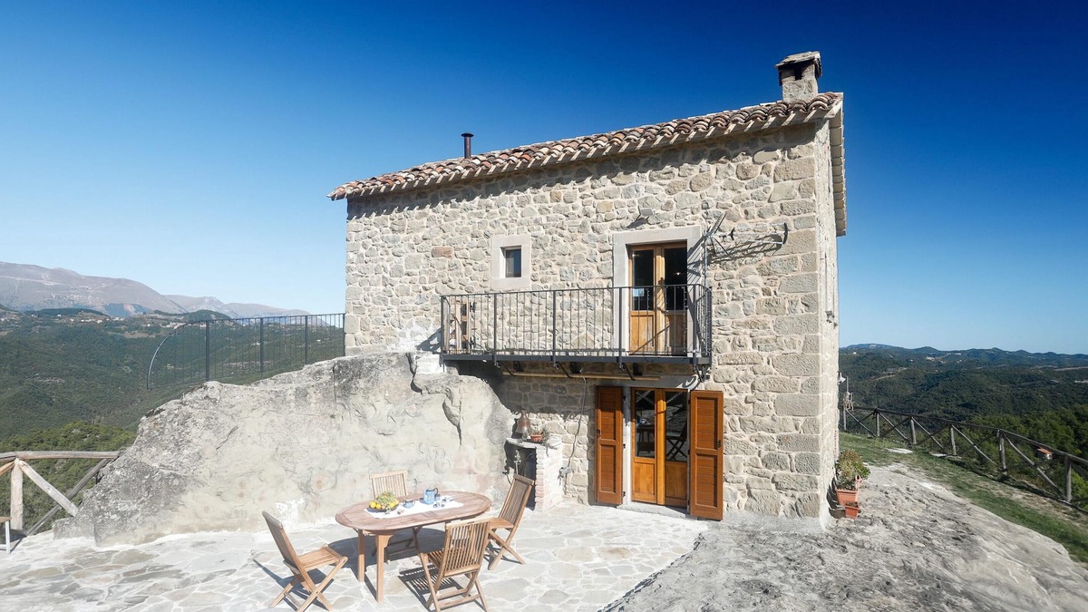 Roccafluvione Ski Chalet | Homerez - Big chalet for 10 ppl. with jacuzzi, terrace and balcony at Meschia