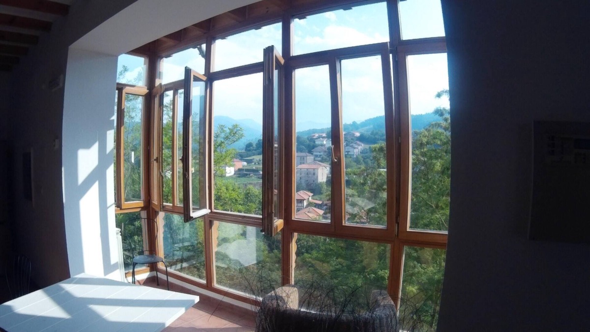 Castro Urdiales House | Homerez - Big house 4 km away from the beach for 18 ppl. with balcony at Otañes