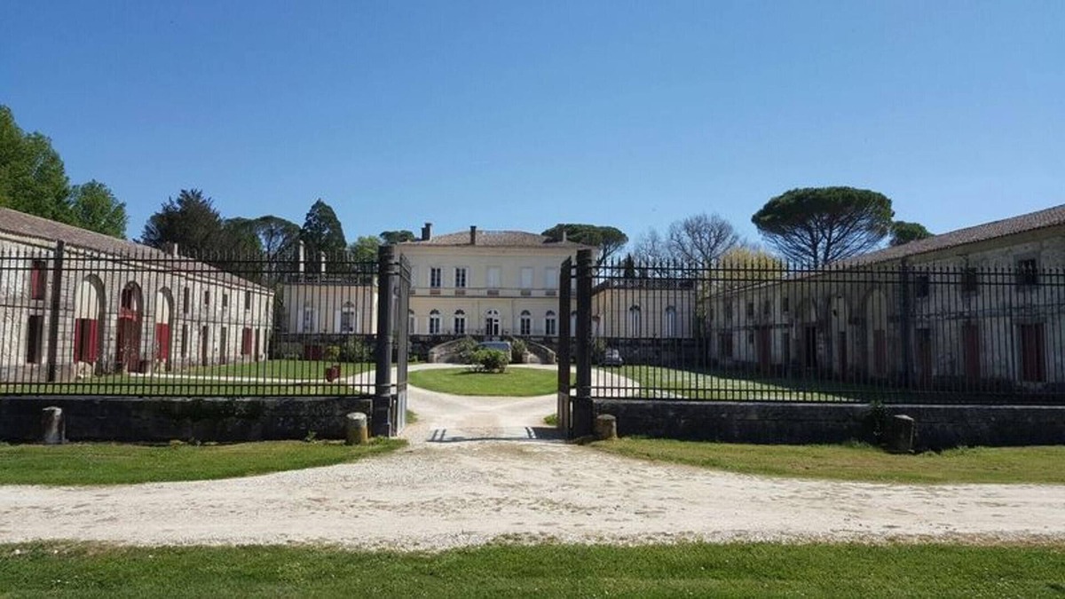 Tombeboeuf Other | Homerez - Big mansion for 18 ppl. with garden and terrace at Tombebœuf
