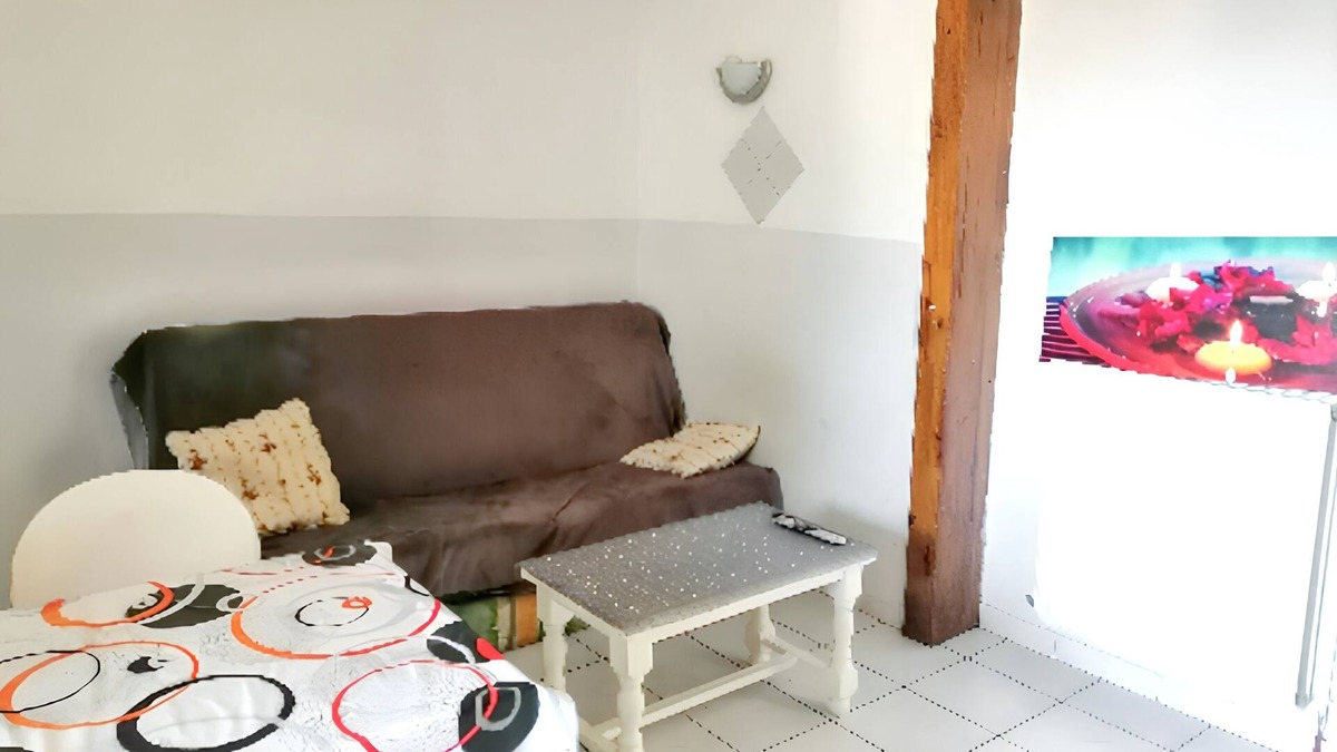 Montfavet Apartment | Homerez - Charming Apt, Avignon