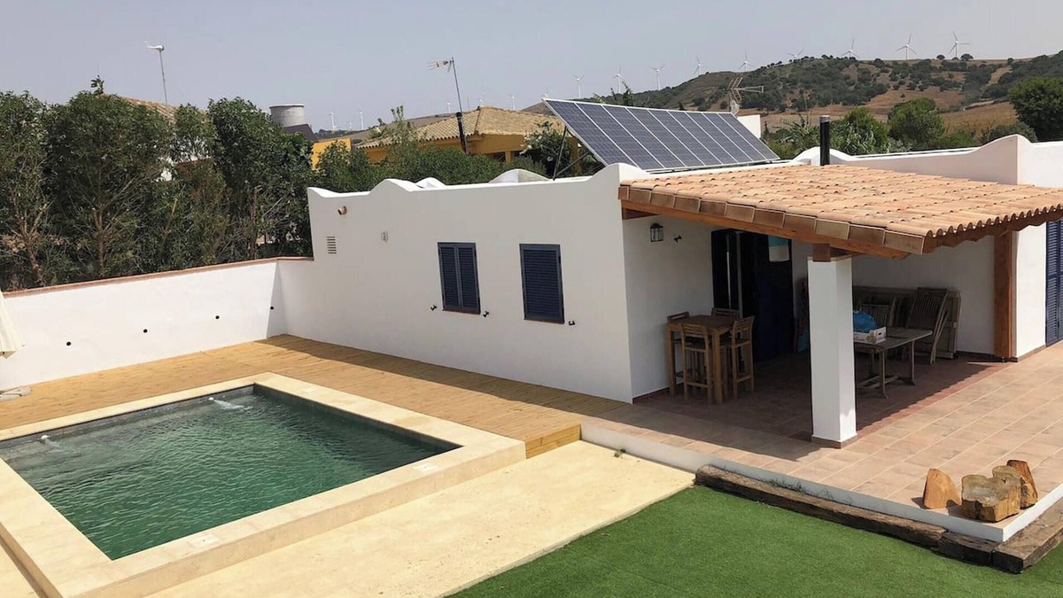 San Ambrosio House | Homerez - Charming House in Montecote with pool