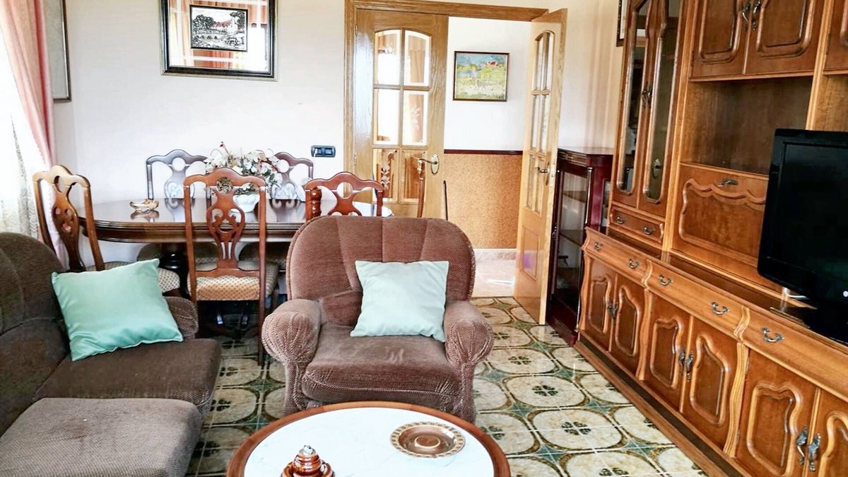 Fazouro House | Homerez - Charming House in Nois