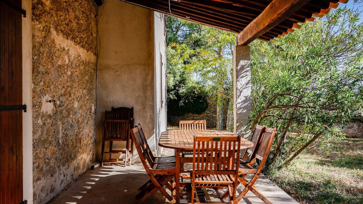 Saint-Pierre-des-Champs House | Homerez - Charming house near Lagrasse with shared pool