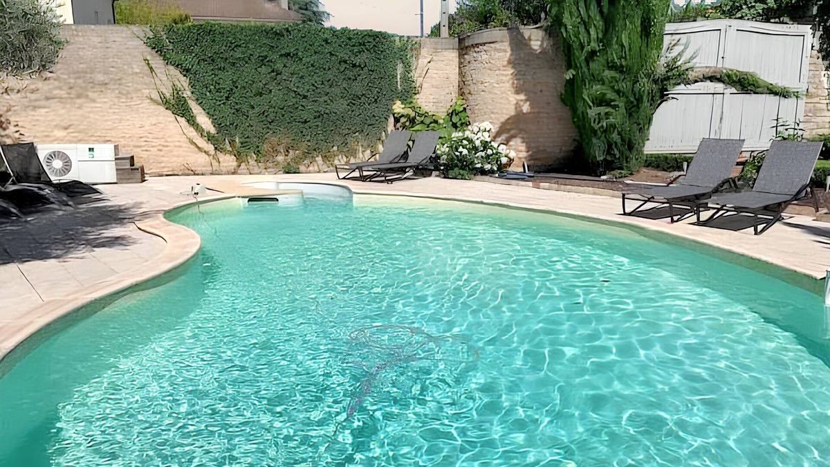 Beaune House | Homerez - Charming house in Beaune